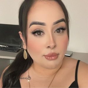 Meet your Posher, Silvina